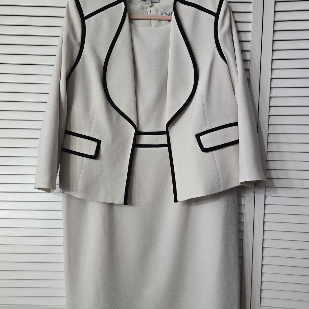 Kasper Cream Dress with Black Trim